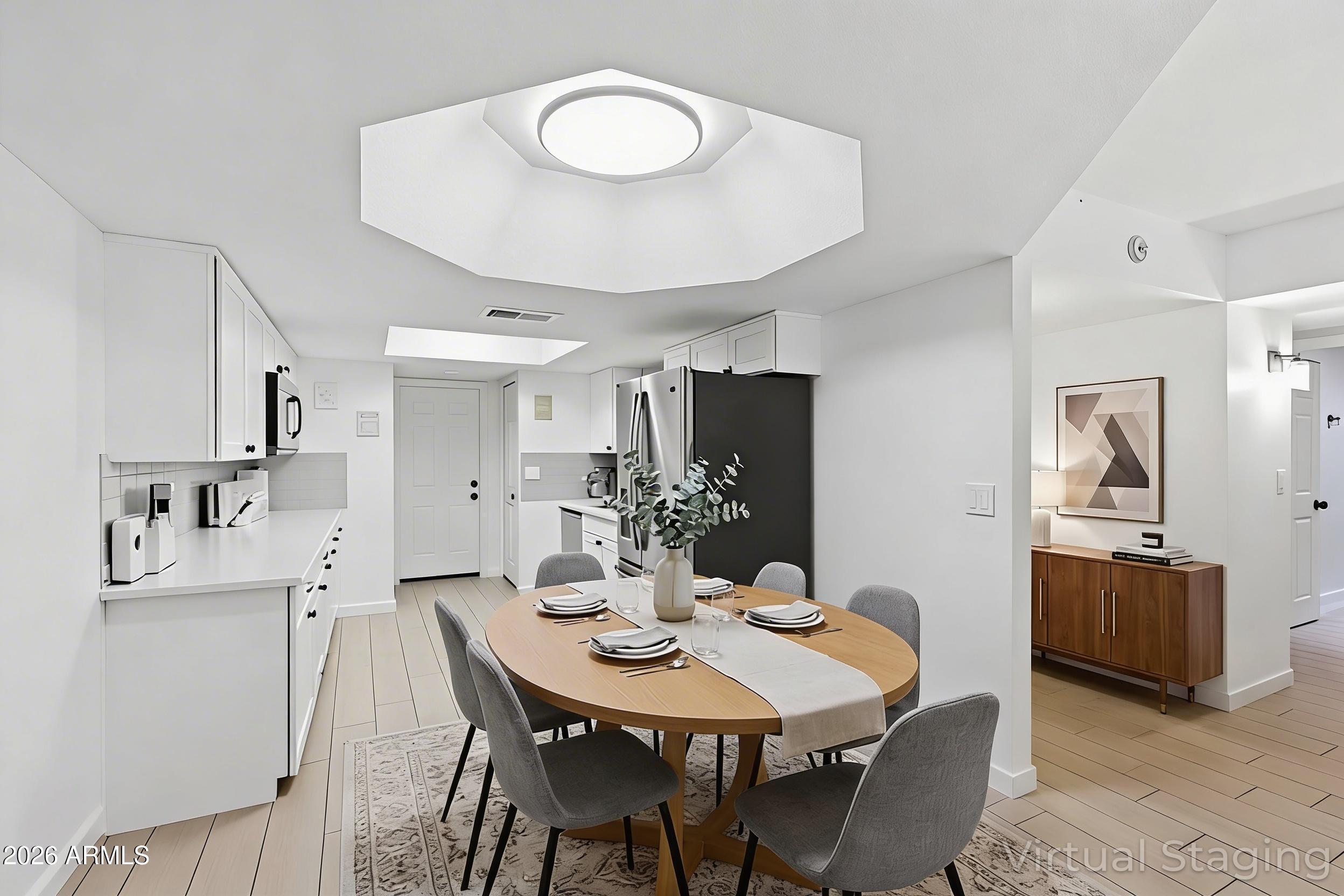 3345 E UNIVERSITY Drive 72