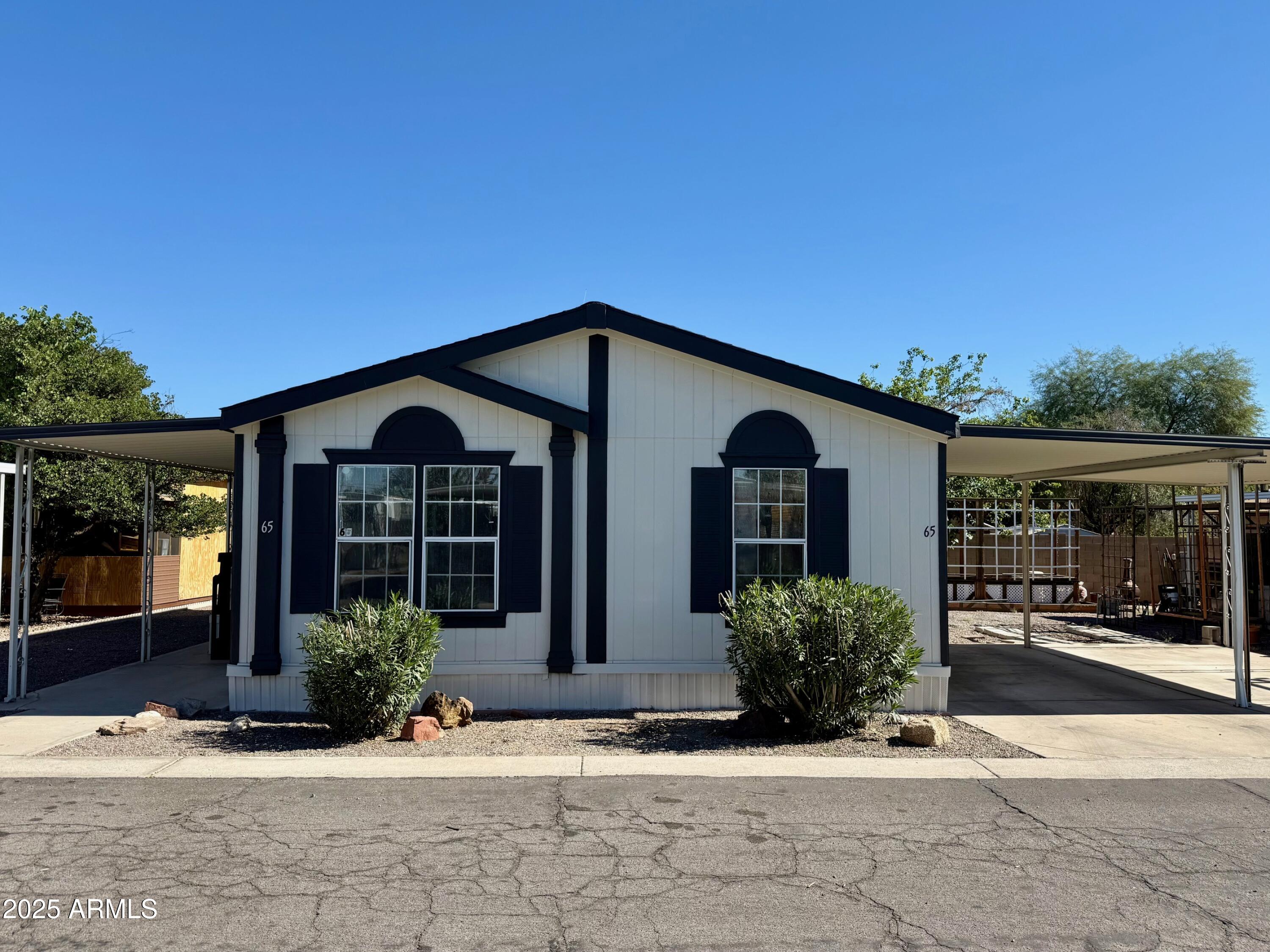 7302 W Peoria Avenue 65