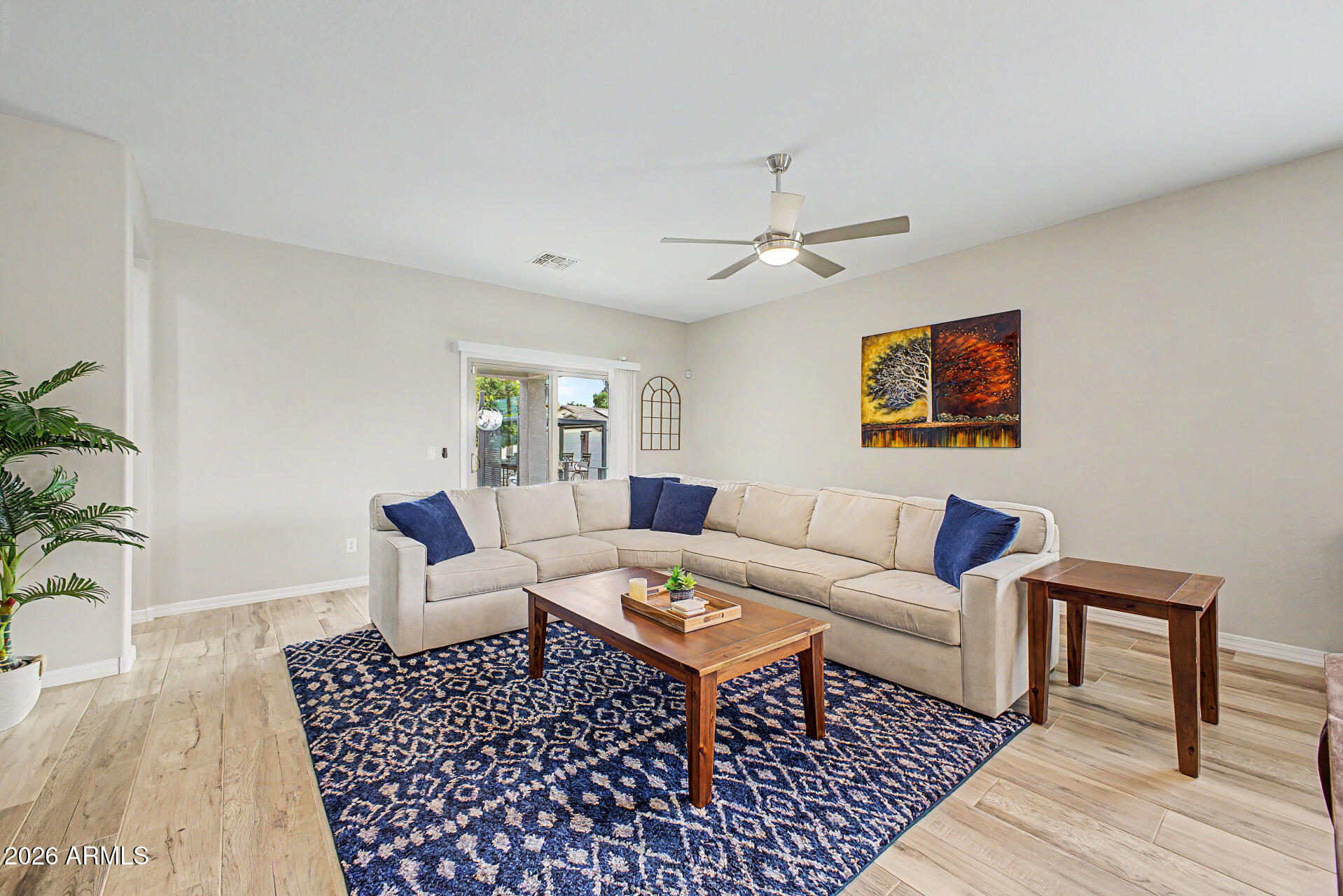 41156 W CAPISTRANO Drive