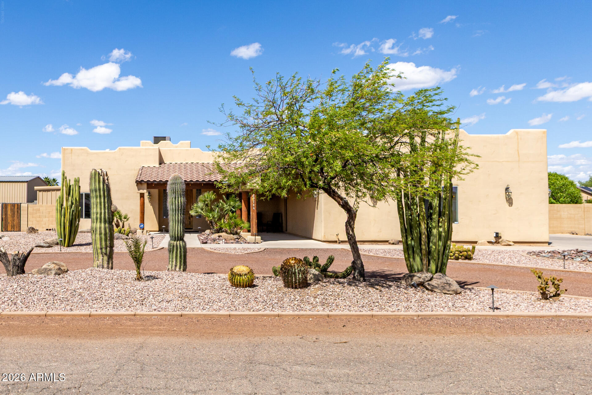 25744 W BLUE SKY Way