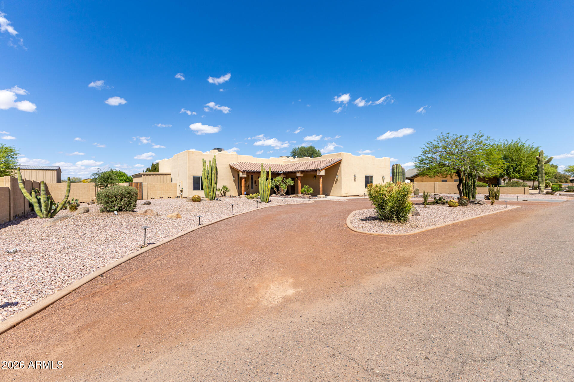 25744 W BLUE SKY Way