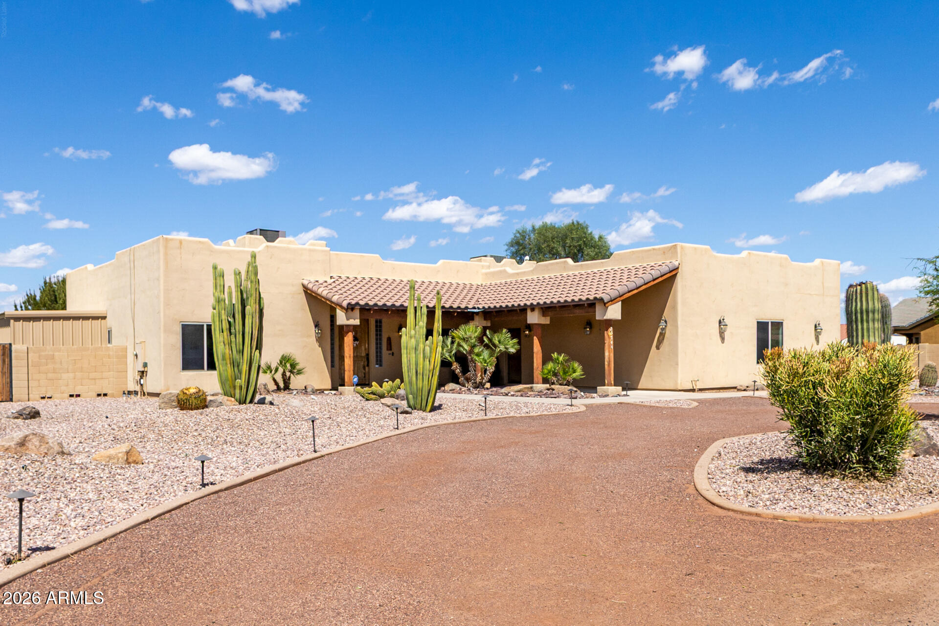 25744 W BLUE SKY Way