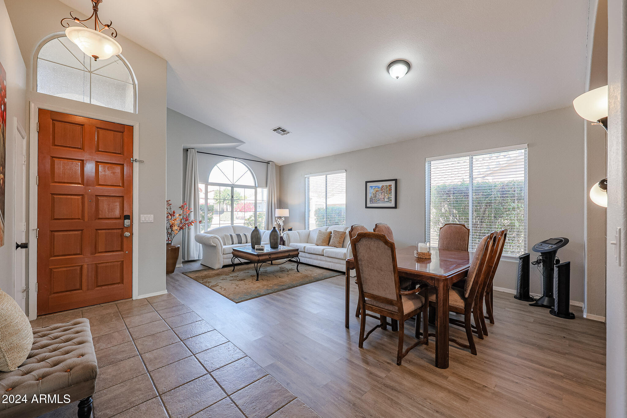 5239 W TONOPAH Drive