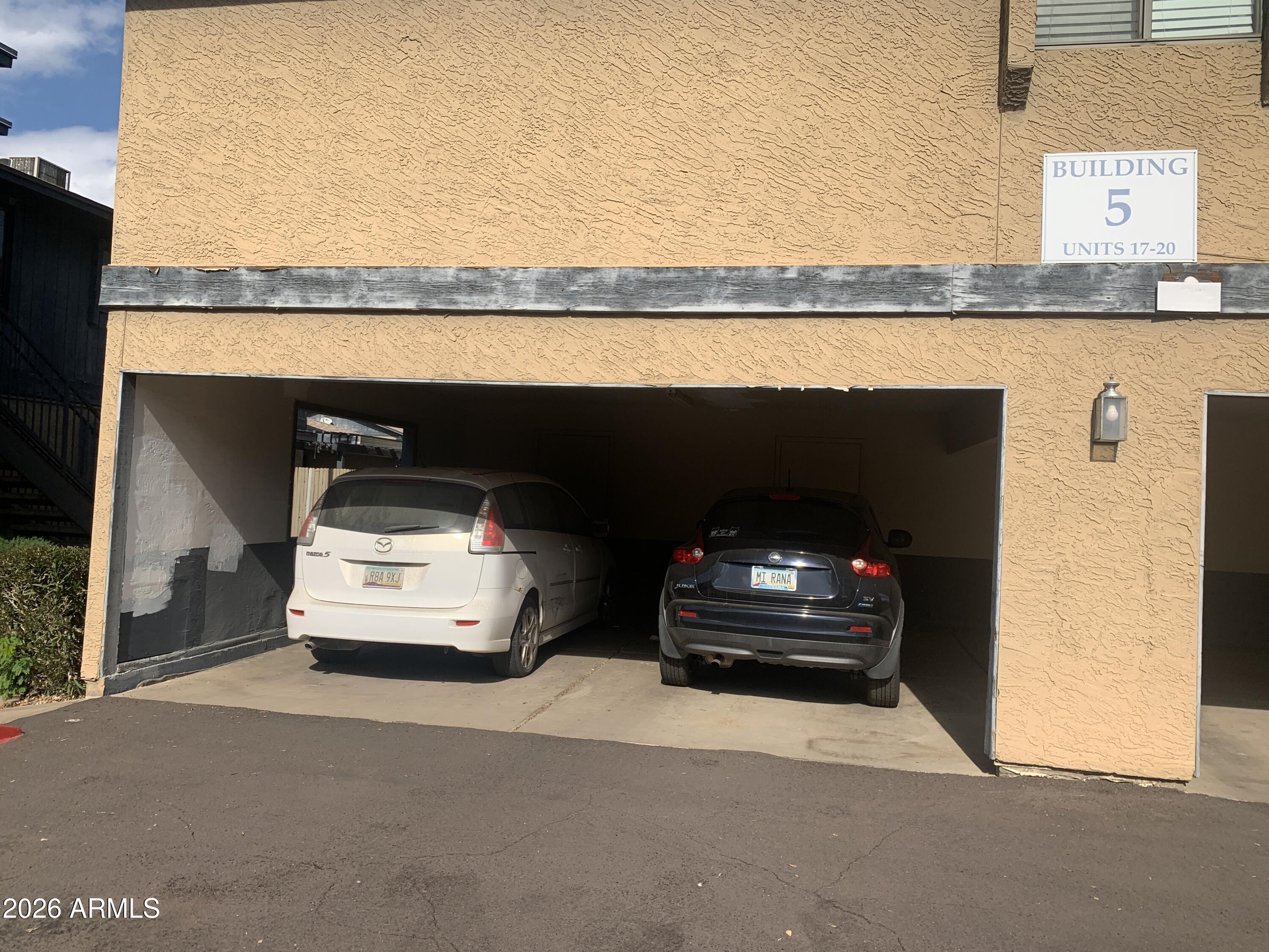 286 W PALOMINO Drive 17