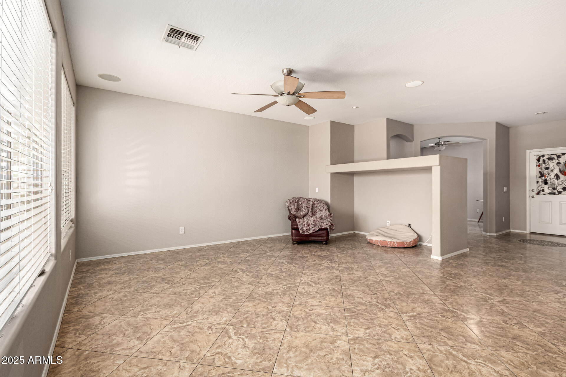 3387 E BLUEJAY Drive
