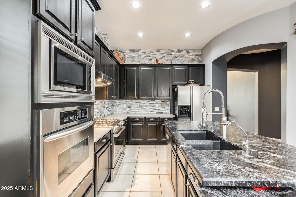Photo of 18633 W Mcneil Street, Goodyear, AZ 85338 (MLS # 6912797)
