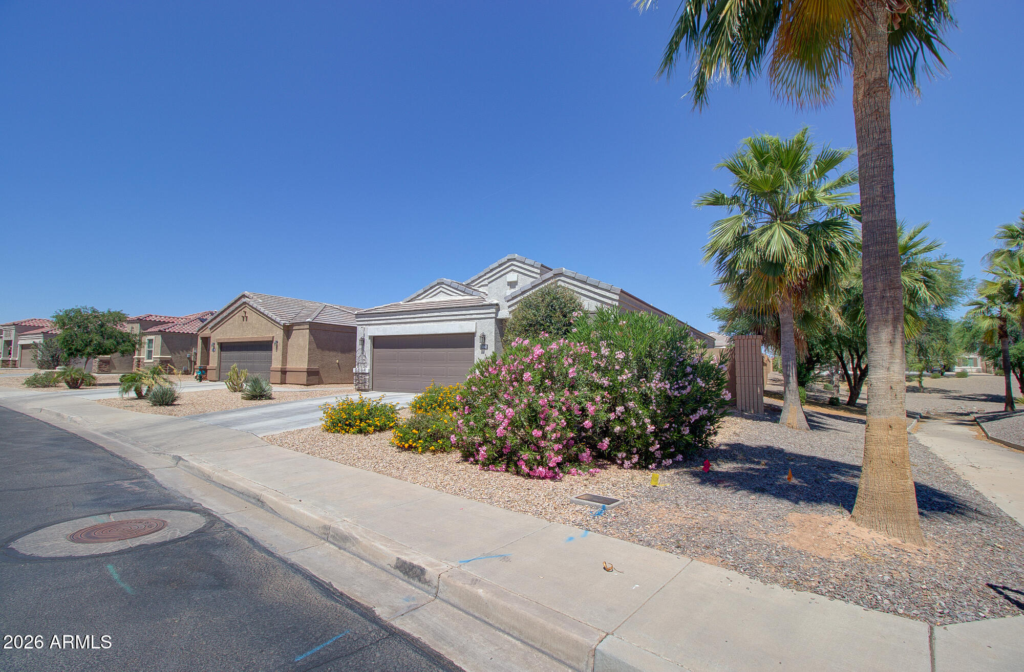 1142 E PALM PARKE Boulevard