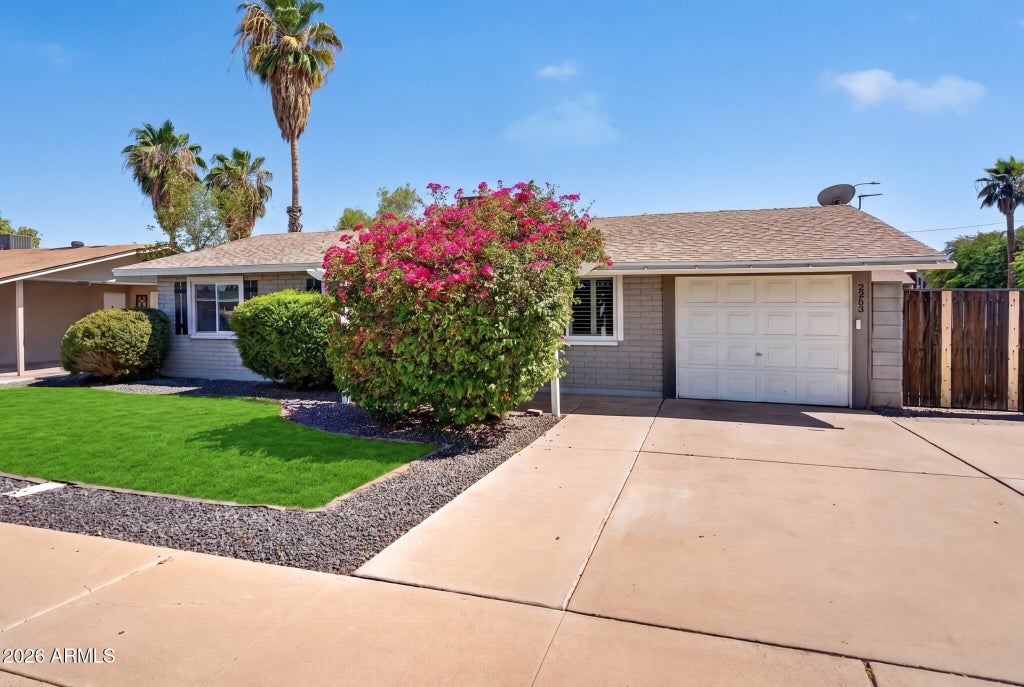 Photo of 2253 W Boston Street, Chandler, AZ 85224 (MLS # 7069084)