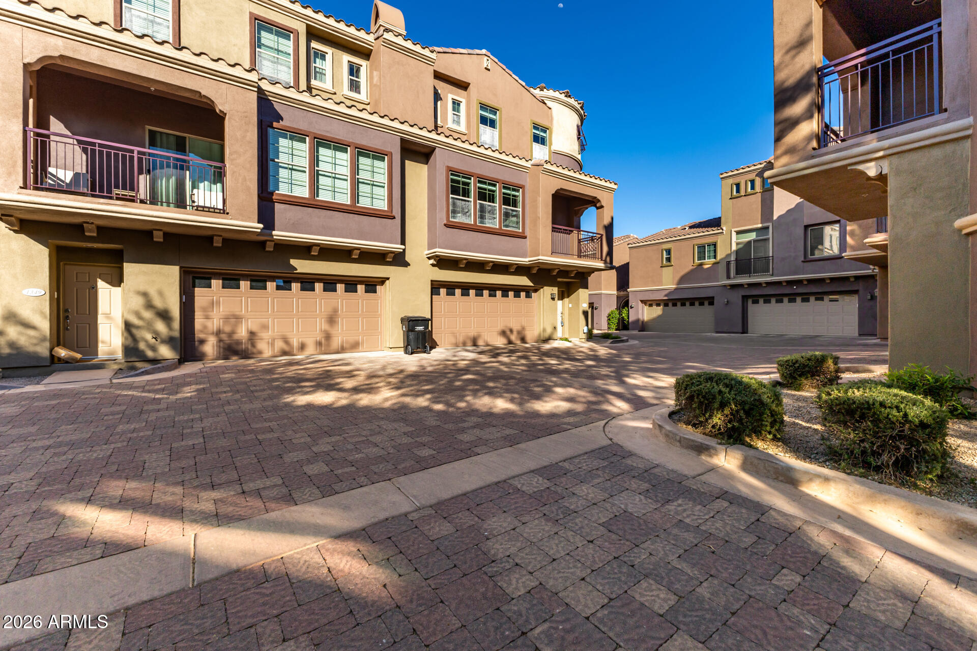 3935 E ROUGH RIDER Road 1350