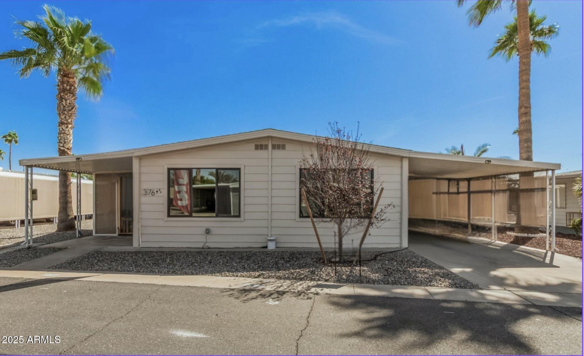 3104 E BROADWAY Road 276