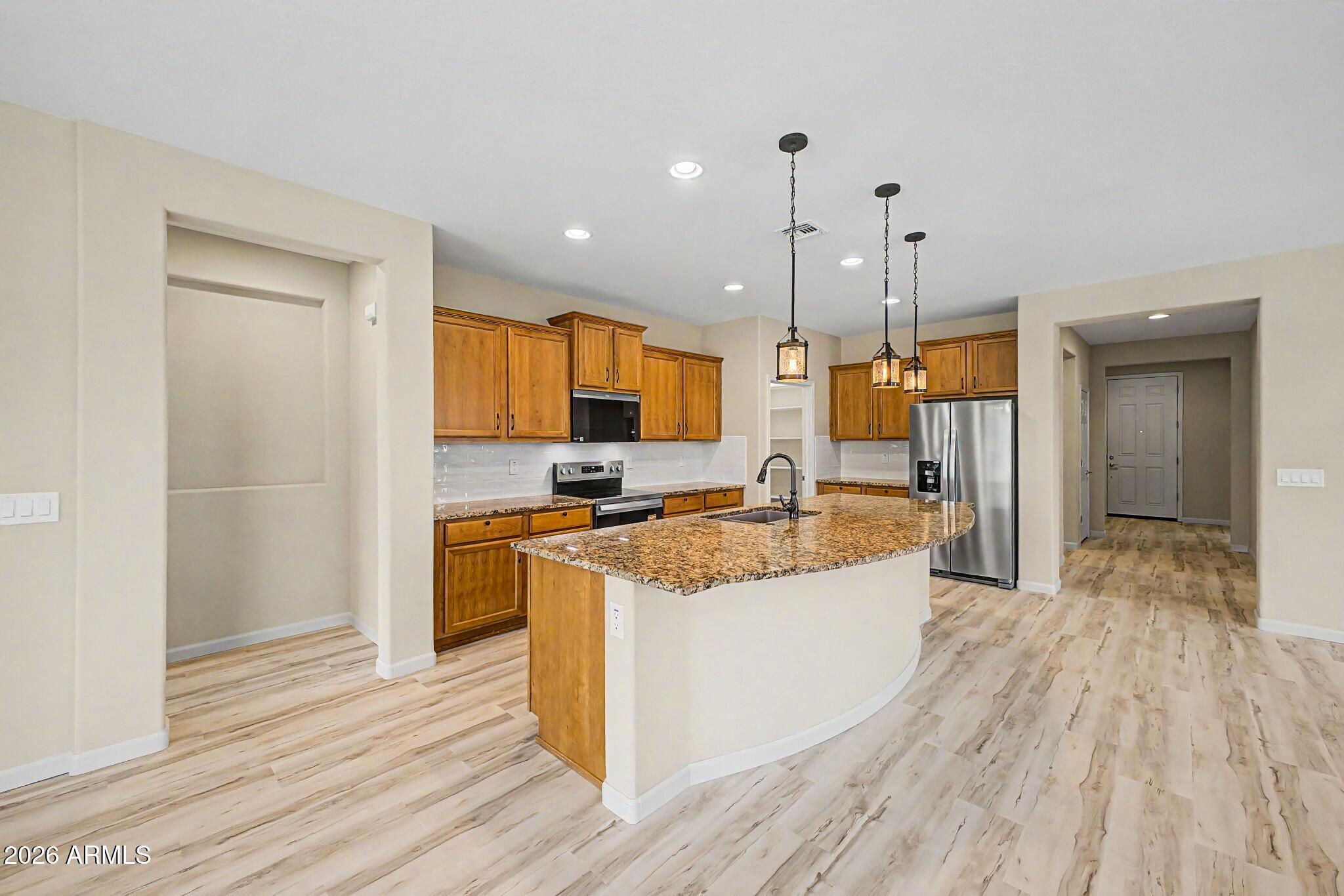 27413 W TONOPAH Drive