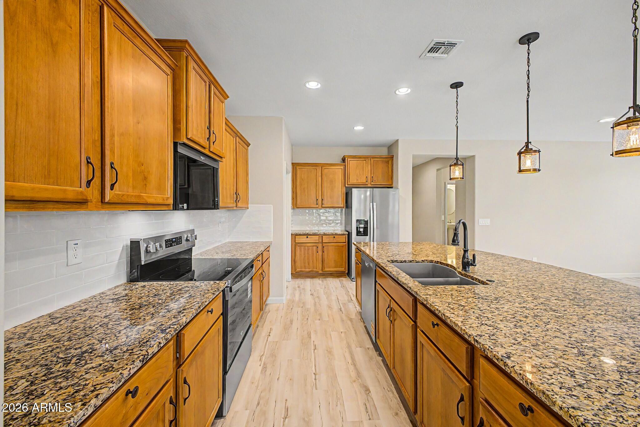 27413 W TONOPAH Drive