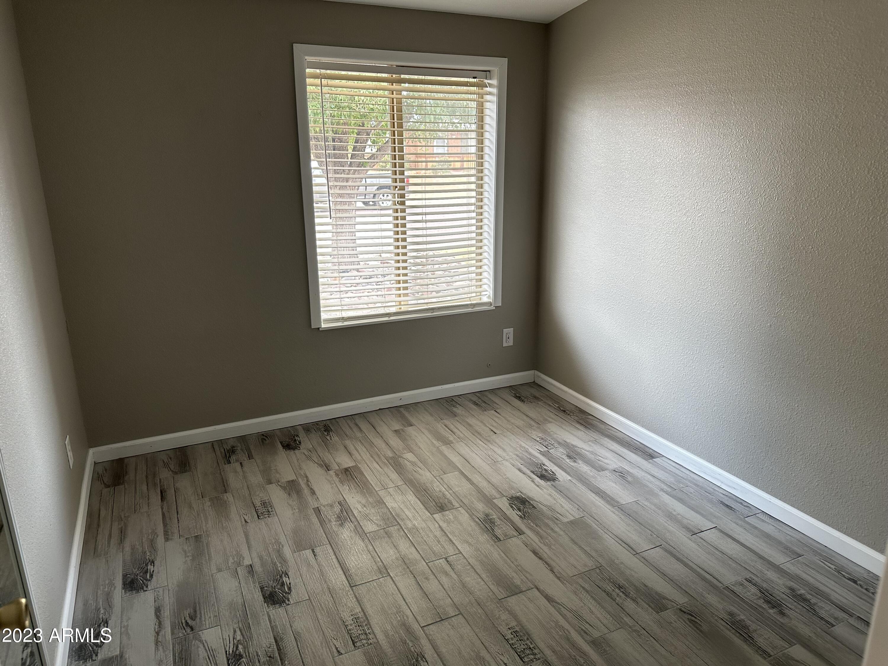WINDSONG RESUB OF SOMERSET - Residential