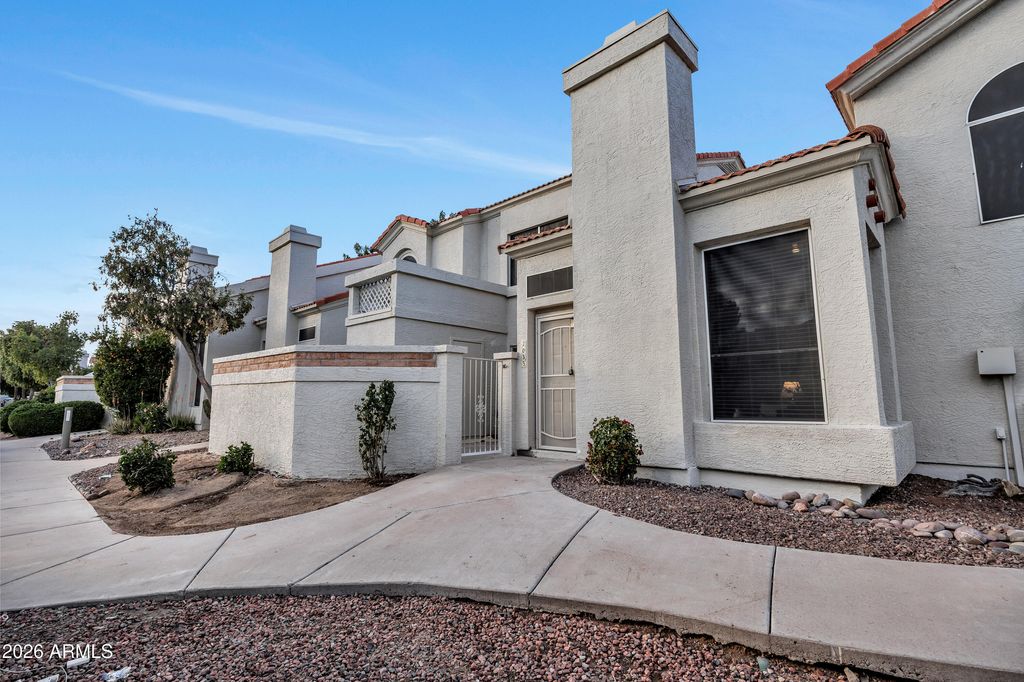 Photo of 1717 E Union Hills Drive #2033, Phoenix, AZ 85024 (MLS # 6975240)