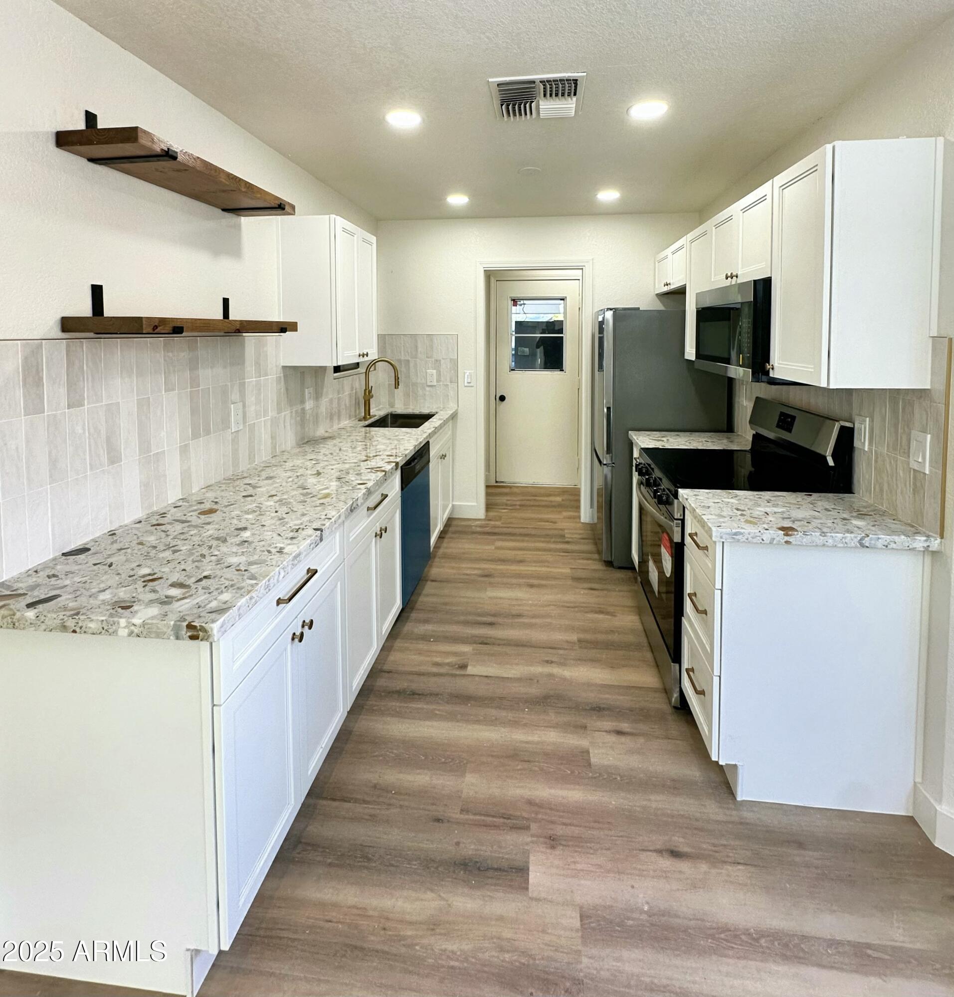 2270 S CONCHO Trail