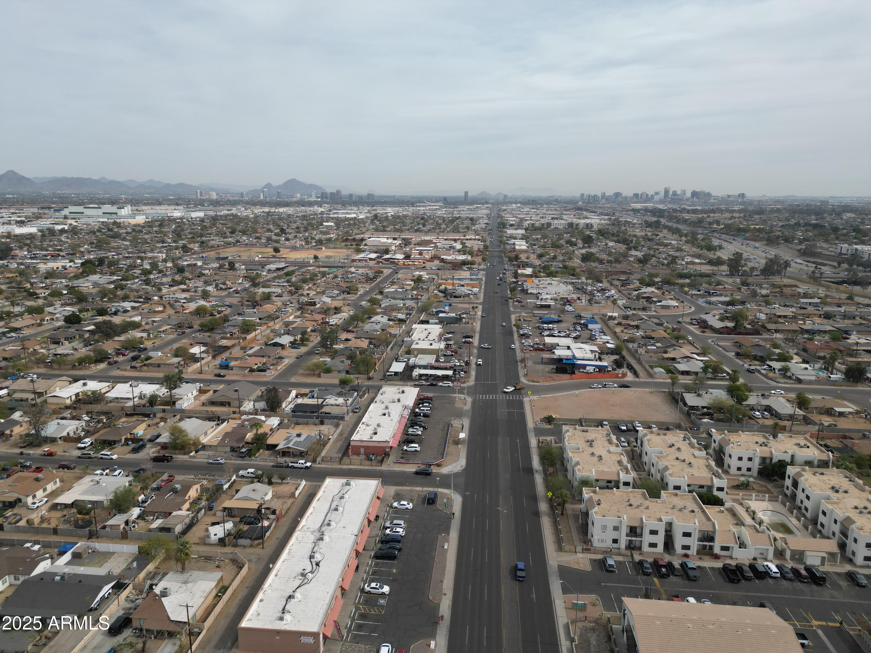 1516 N 37TH Avenue -