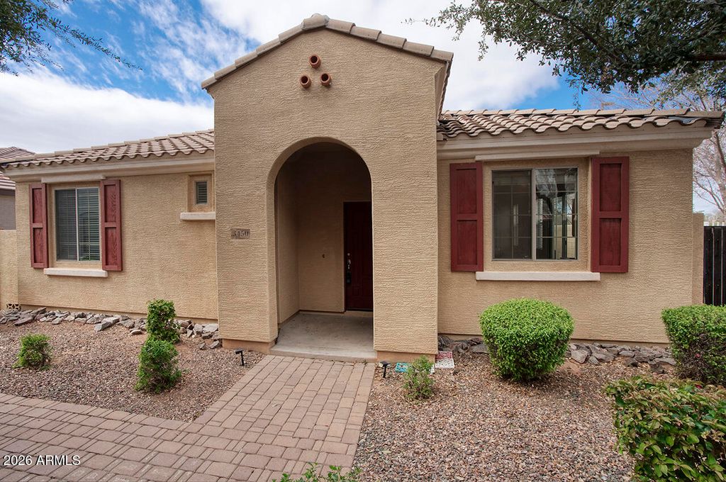 Photo of 3450 E Milky Way, Gilbert, AZ 85295 (MLS # 6987516)