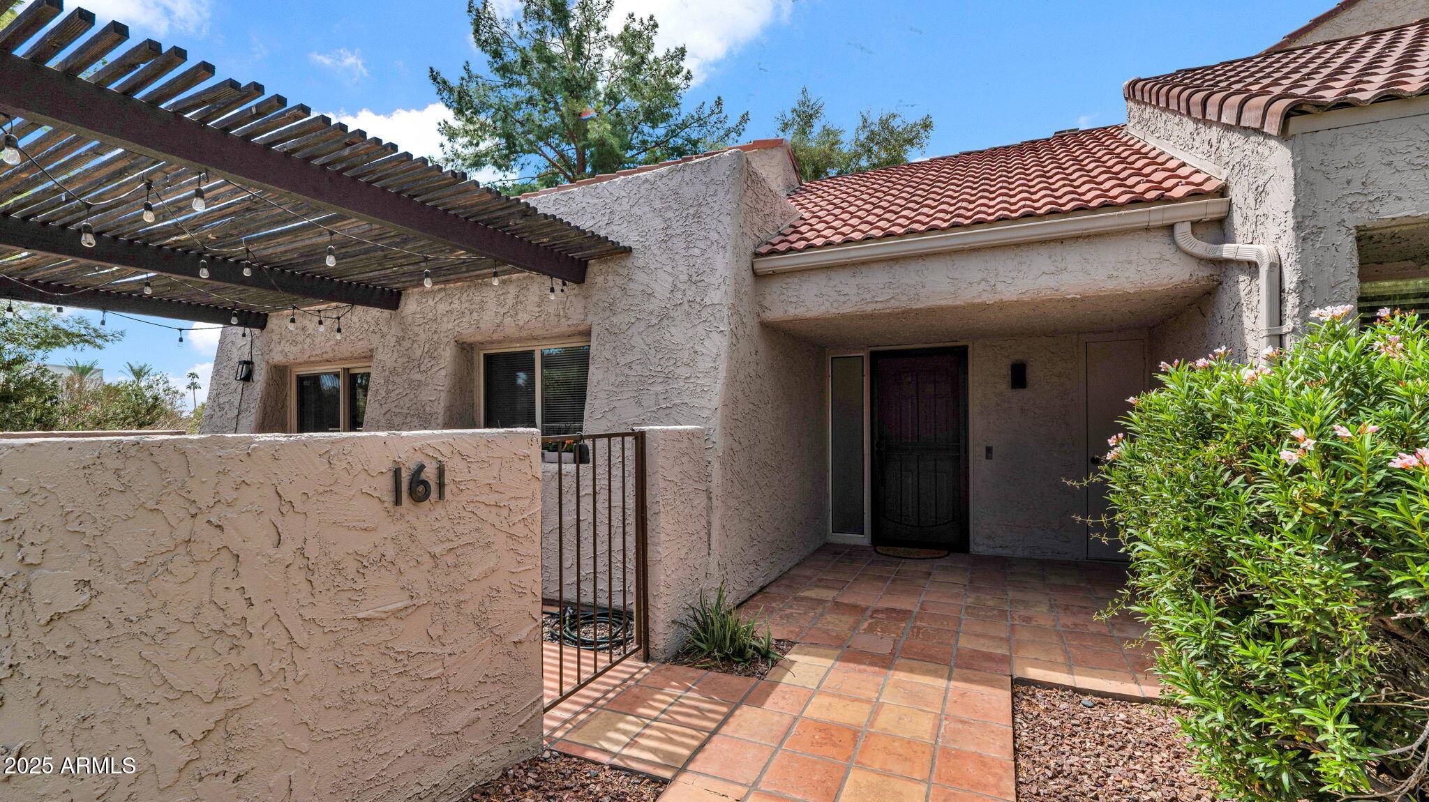 7417 N Via Camello Del Norte -- 161