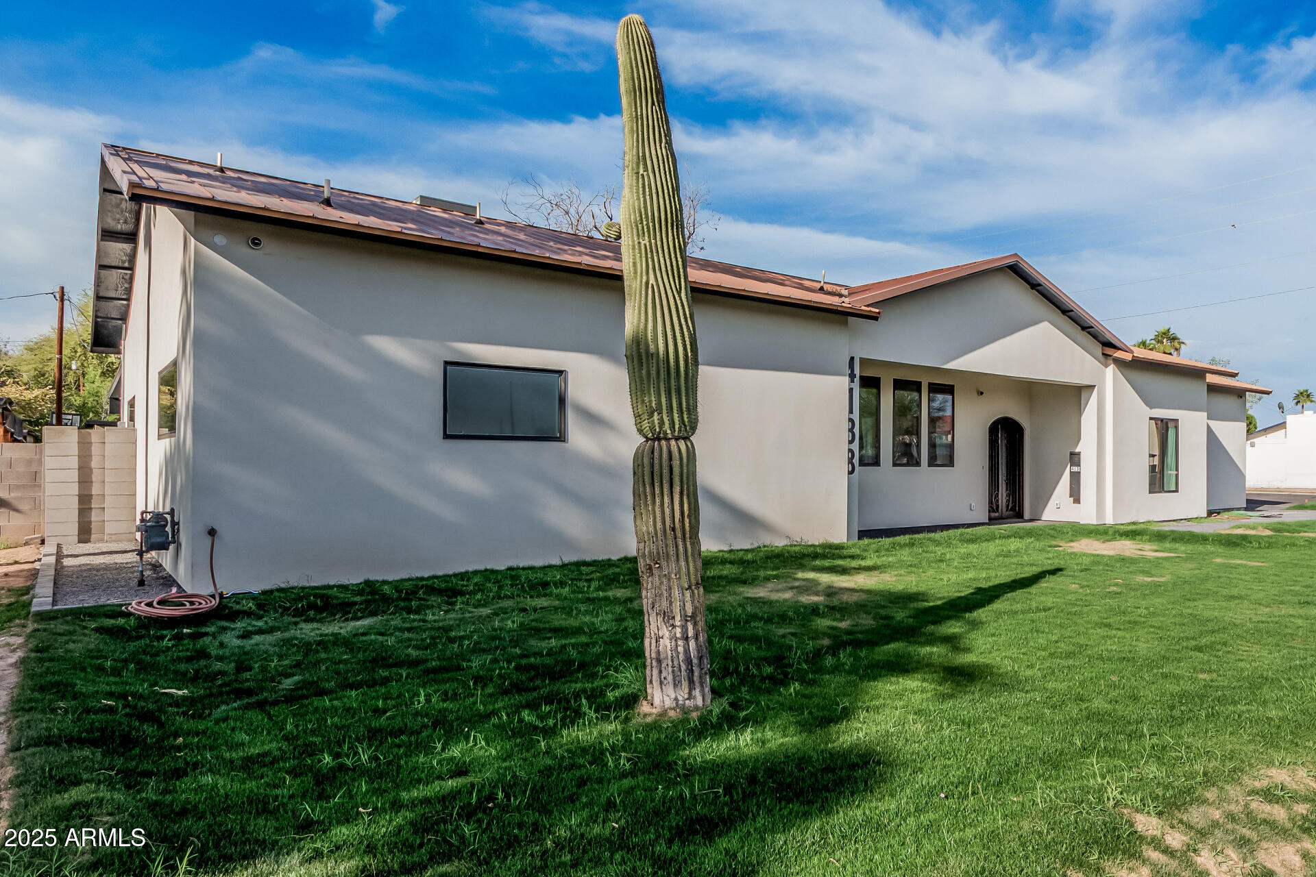 4138 E Palm Lane