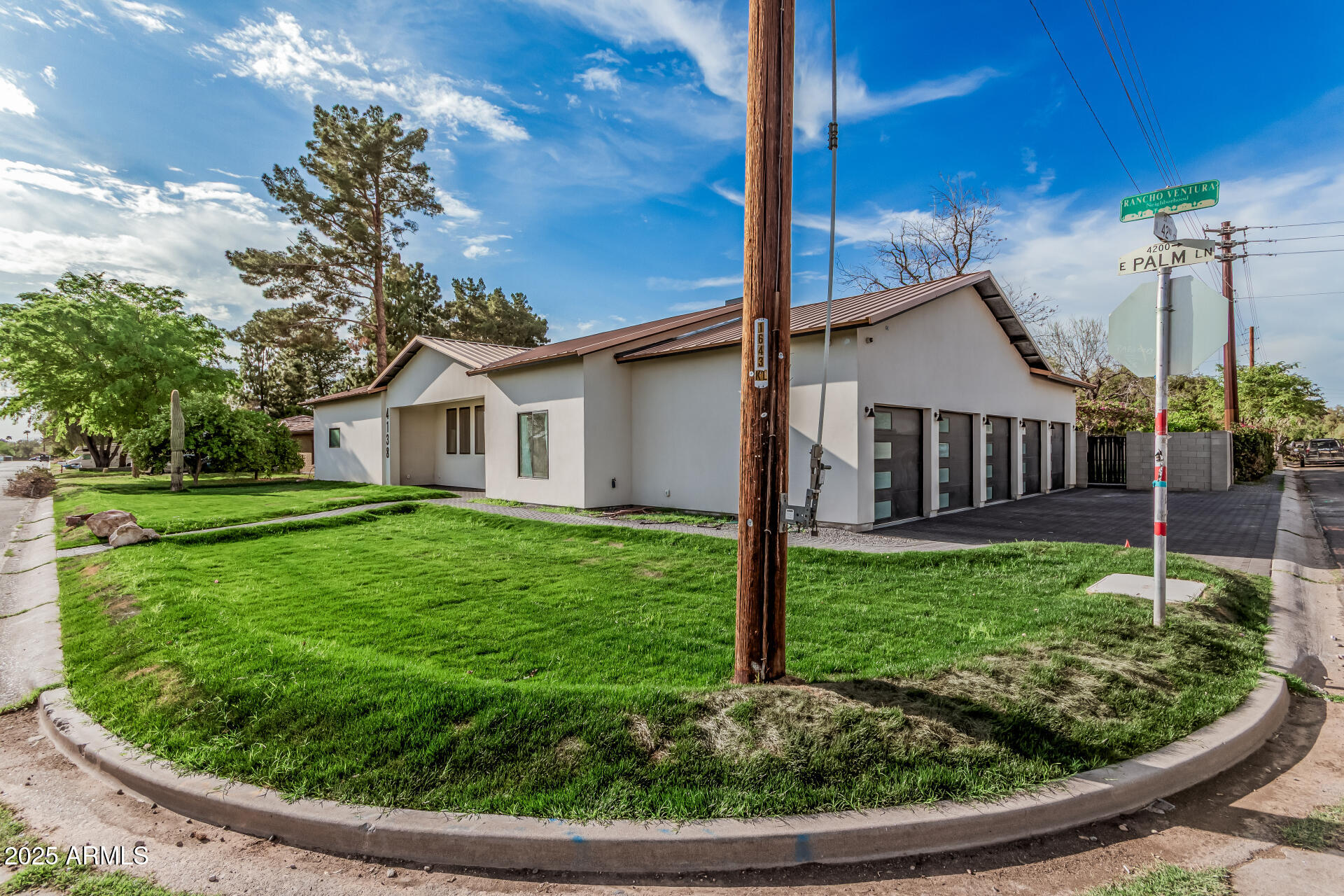 4138 E Palm Lane