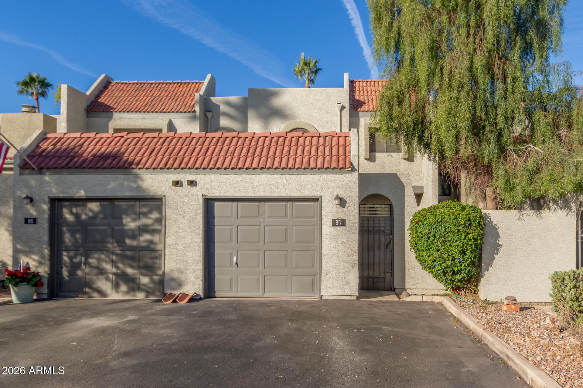 2524 S EL PARADISO Drive 85