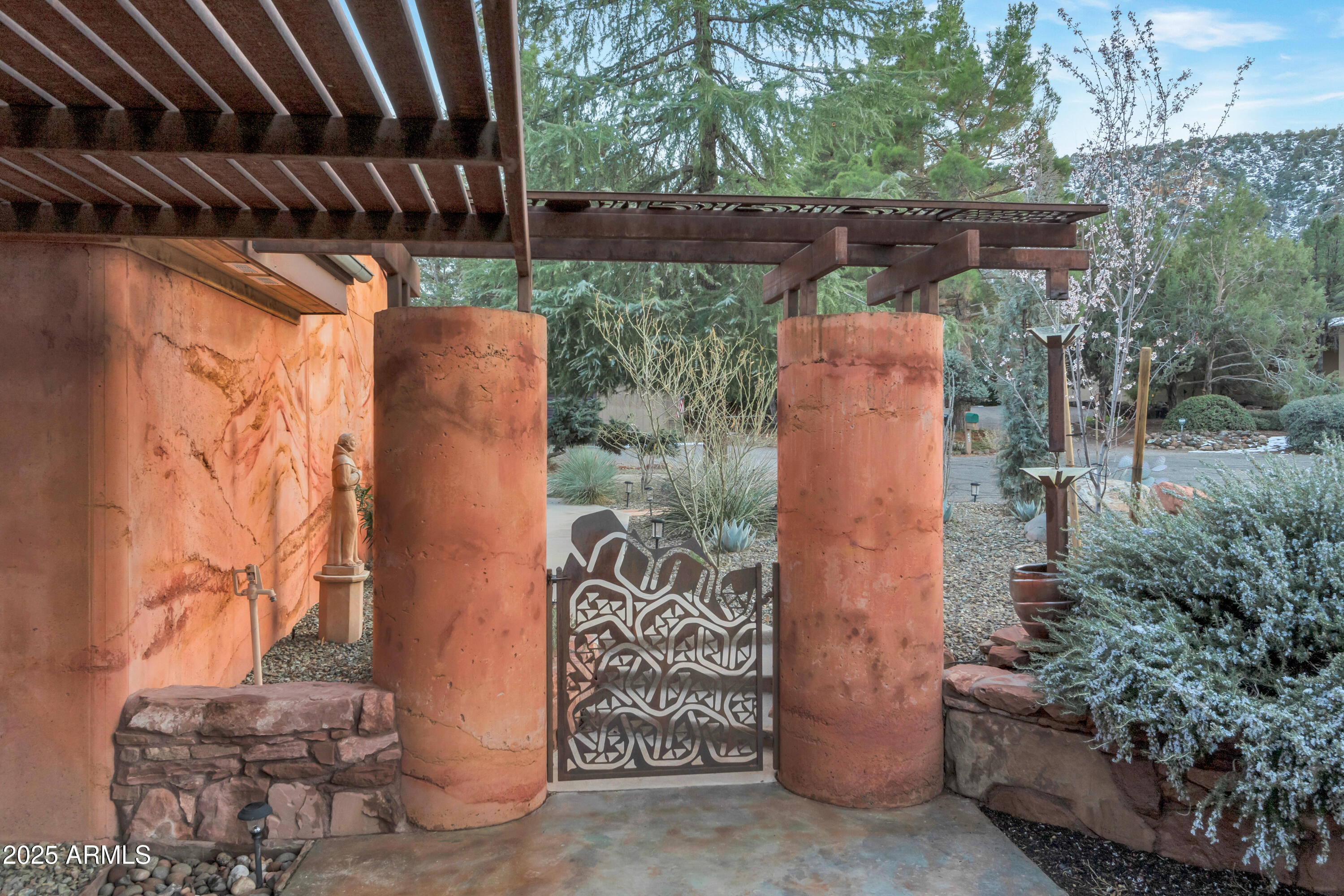 425 MONTAZONA Trail