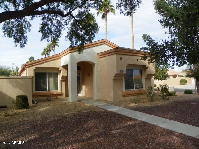 Photo 1 of 27 — 21746 N LIMOUSINE Drive, Sun City West, AZ 85375