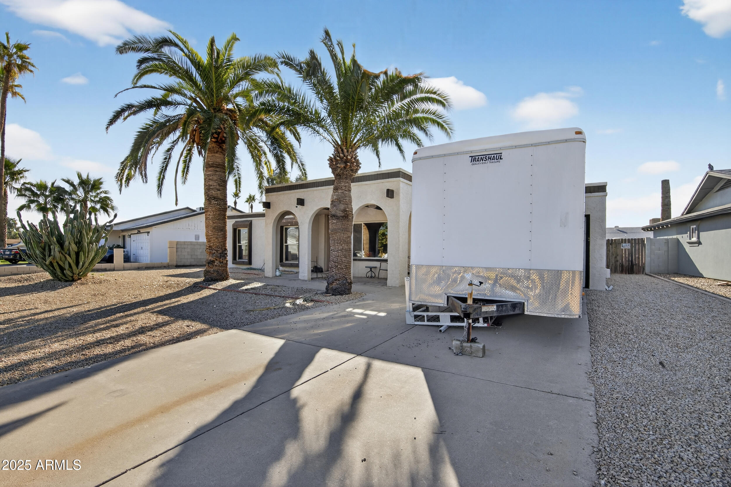 3939 W CHOLLA Street