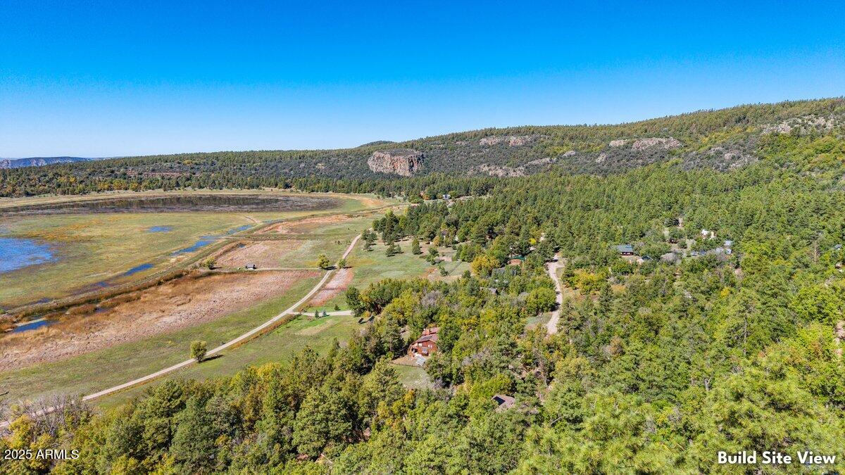 117 1/2 Paradise Dr -- NW