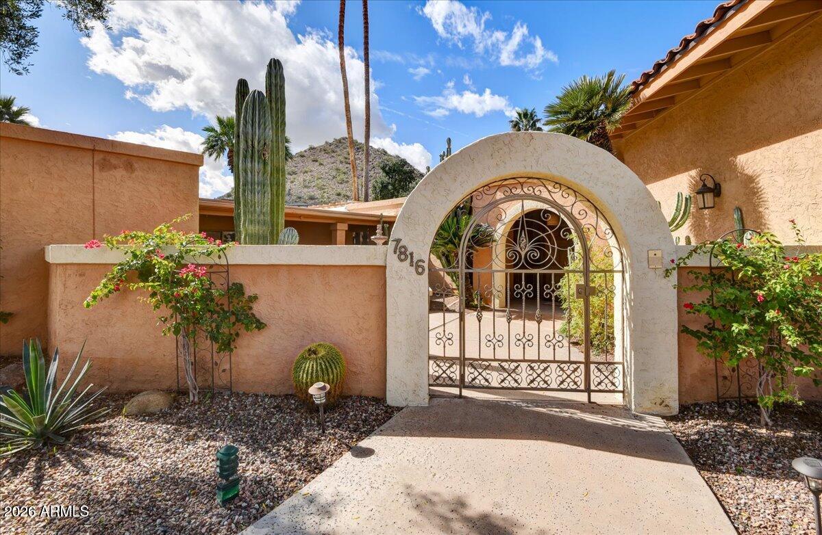 TATUM CANYON - Residential
