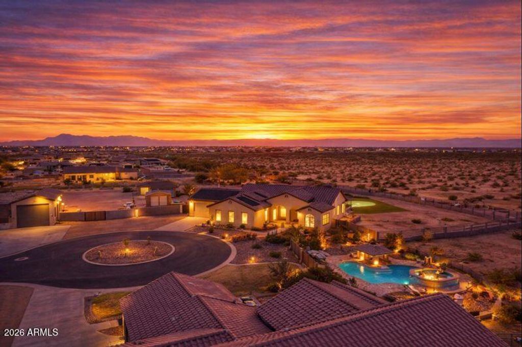 Photo of 228 W Weld Street, San Tan Valley, AZ 85143 (MLS # 6972779)