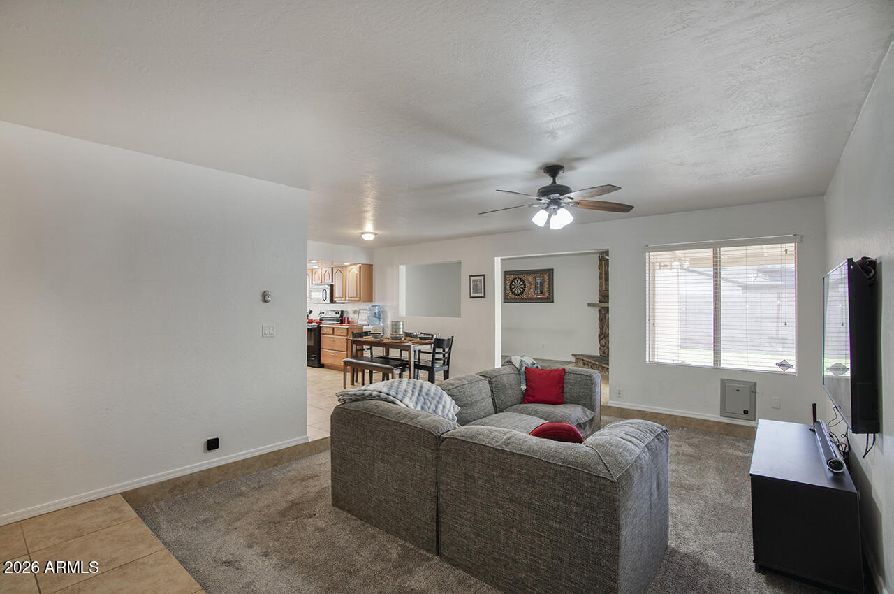 6109 W TIERRA BUENA Lane