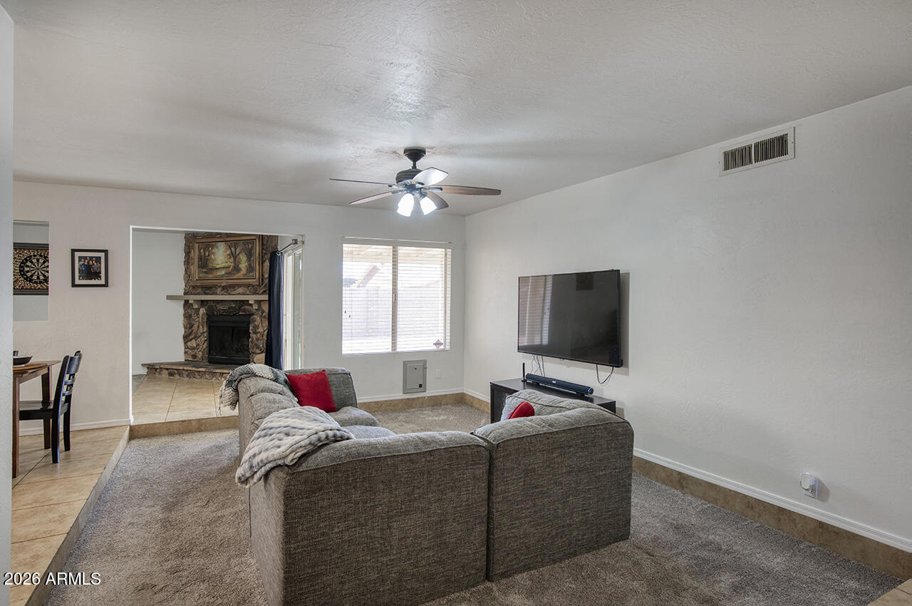 6109 W TIERRA BUENA Lane