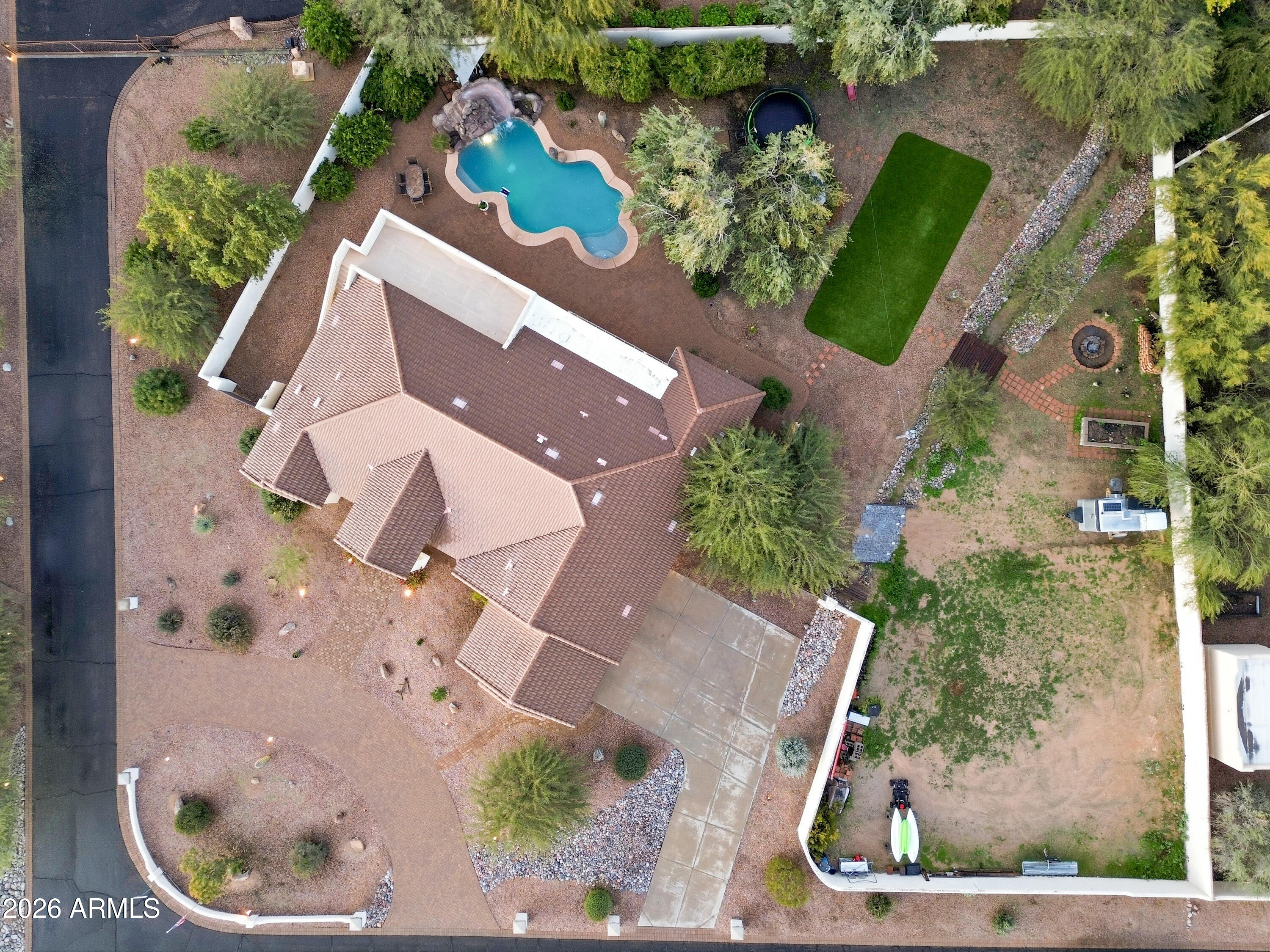 7618 E PRESIDIO Street