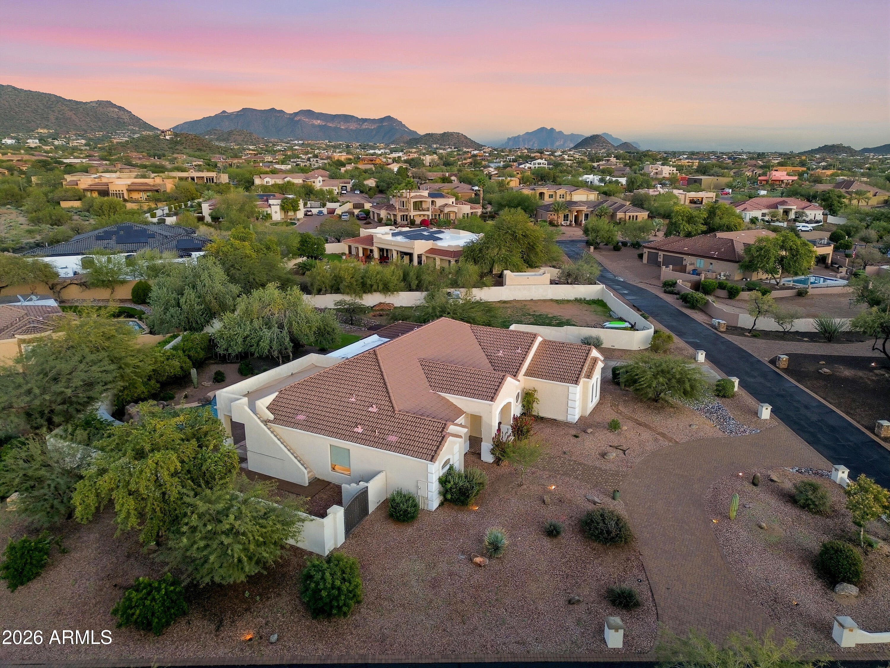 7618 E PRESIDIO Street