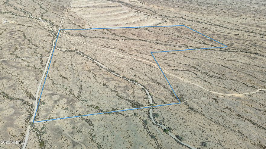 120 acres privately owned. Uses (02-OR) Agriculture-Ranch Property & also prime for development. Vacant land of this size is a rare commodity. This parcel s one of the few large pieces left 120-contiguious acres. Stunning 360-degree view of Big Horn & Saddle Vista mountains and magnificent sunsets! Tonopah is the fastest growing suburban city west of the Metro Phoenix area, with substantial future plans for growth. Adjacent to the Tonopah Desert Recharge Project. Easy access from 1-10. Don't miss the opportunity to view this property at sunset to experience a ''True Arizona Sunset''. You'll fall in love with the location! Saddle up or grab your keys & head on out to take a look. You will not be disappointed.