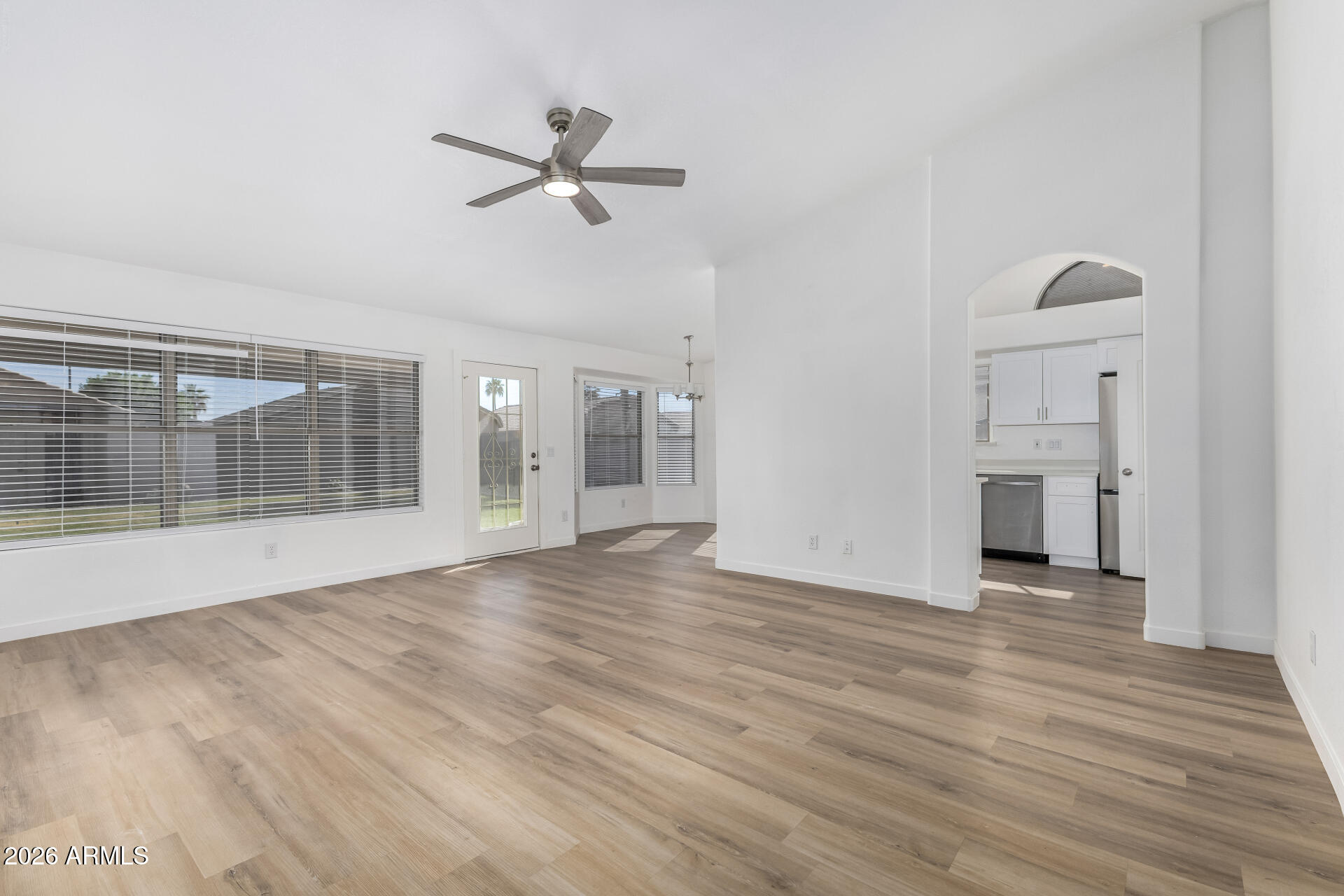 2085 E SMOKE TREE Road