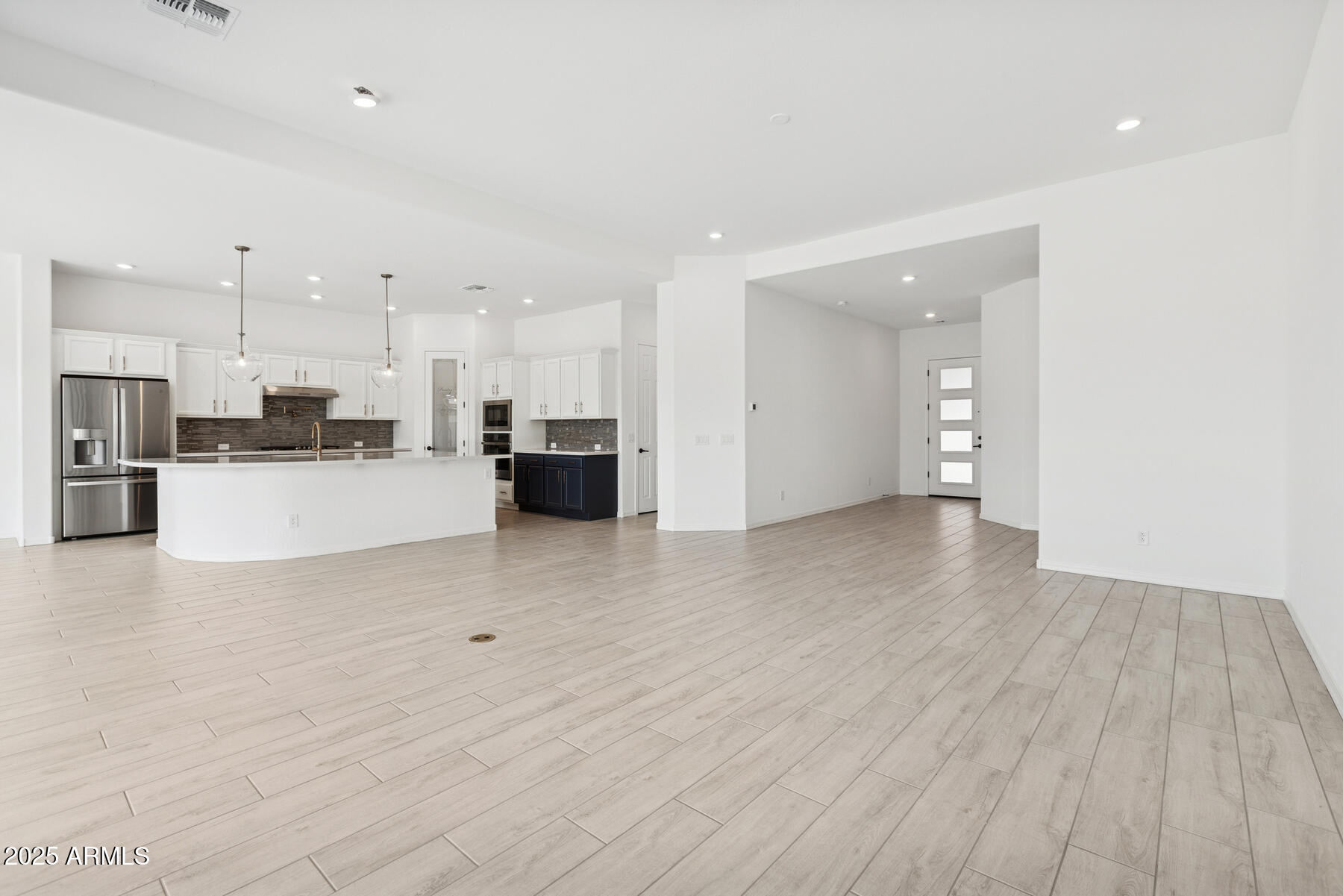 12323 W LUXTON Lane