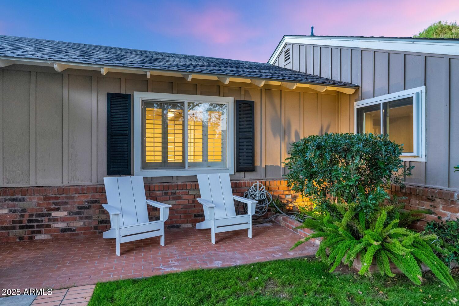 416 W MCLELLAN Boulevard