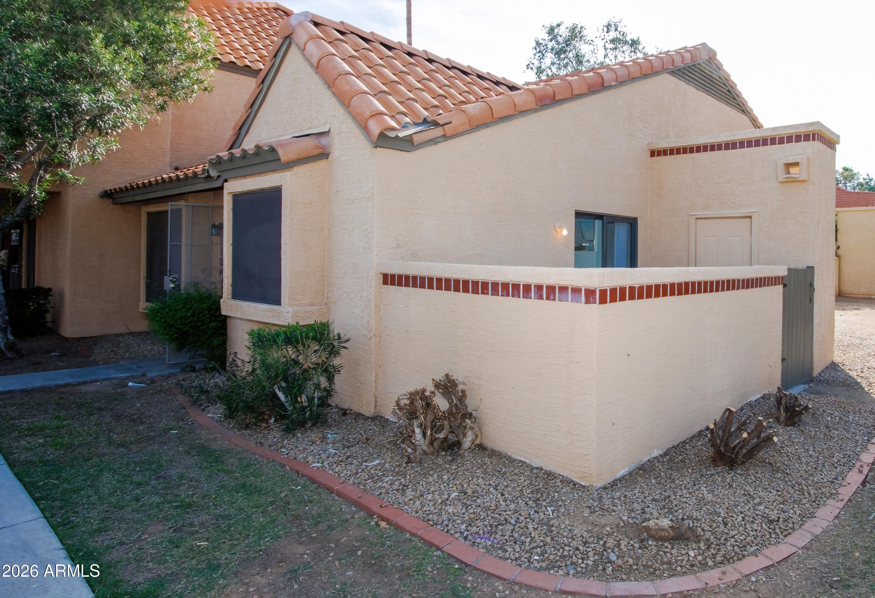 5704 E AIRE LIBRE Avenue 1104