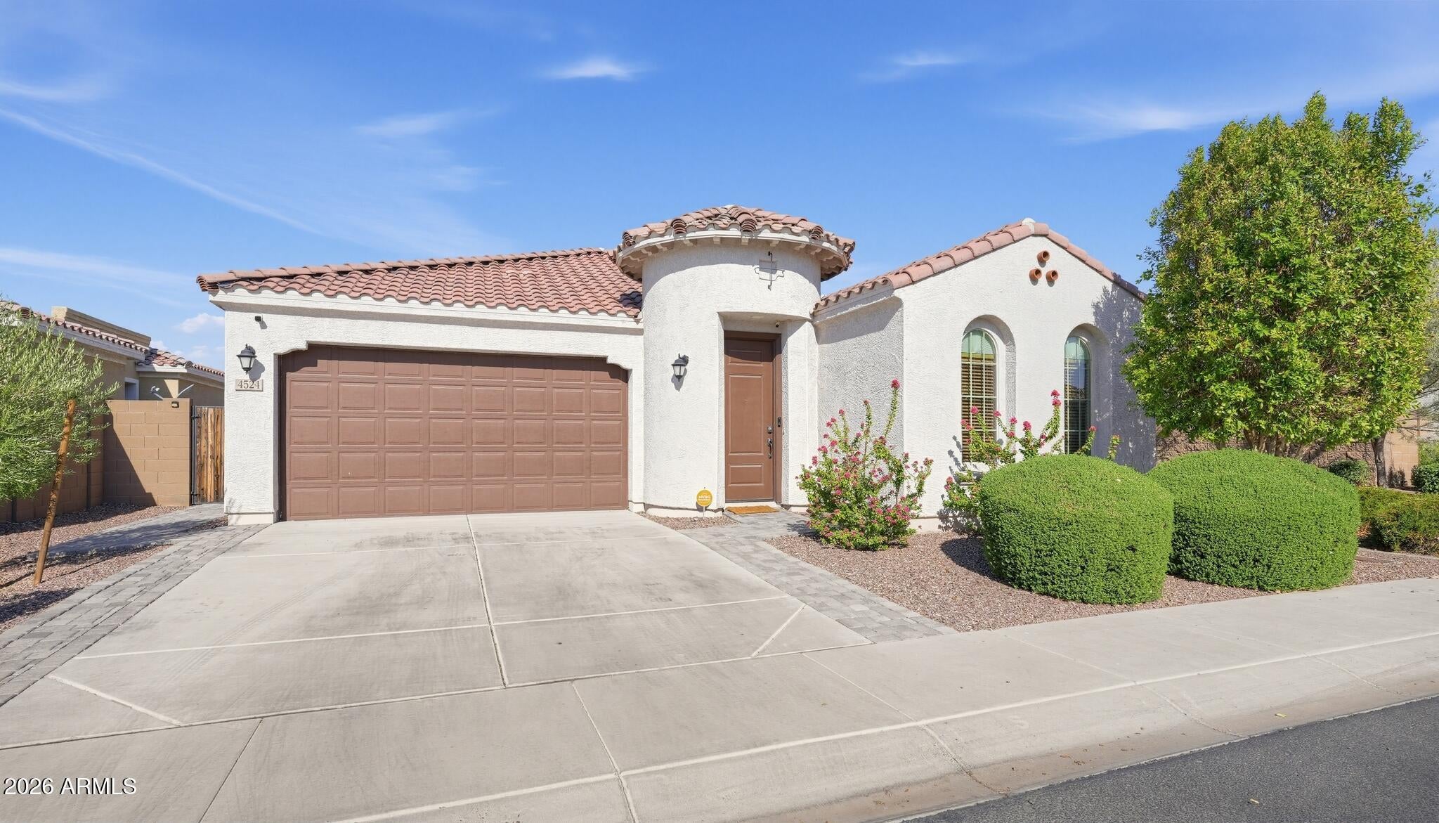 4524 N 93RD Drive