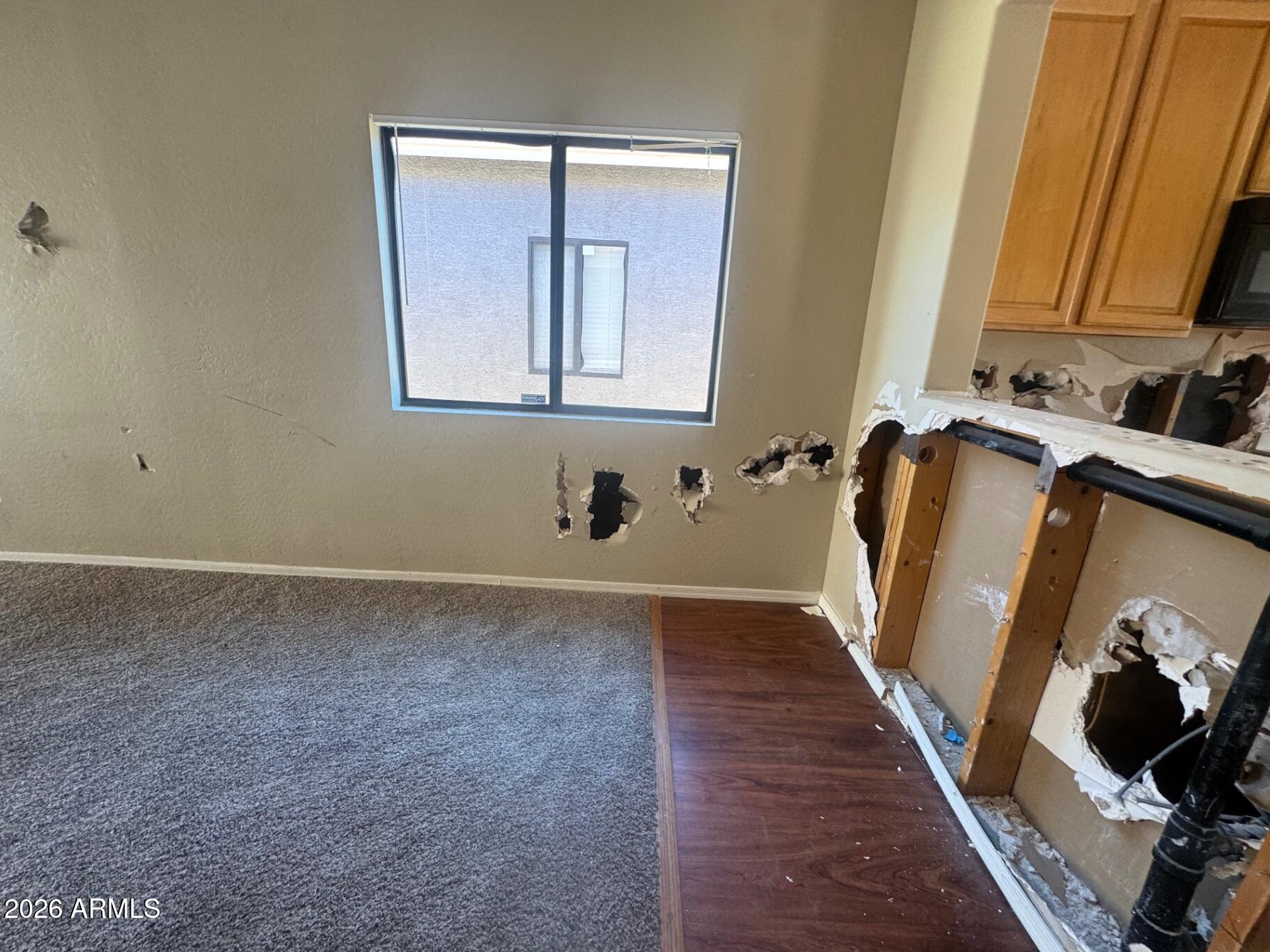 922 W SAINT KATERI Avenue