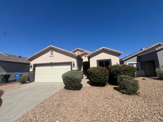922 W SAINT KATERI AVE, PHOENIX, AZ 85041 - Image 5aef4307eb020a2a5fa7895eb0ffa1d4/900343153