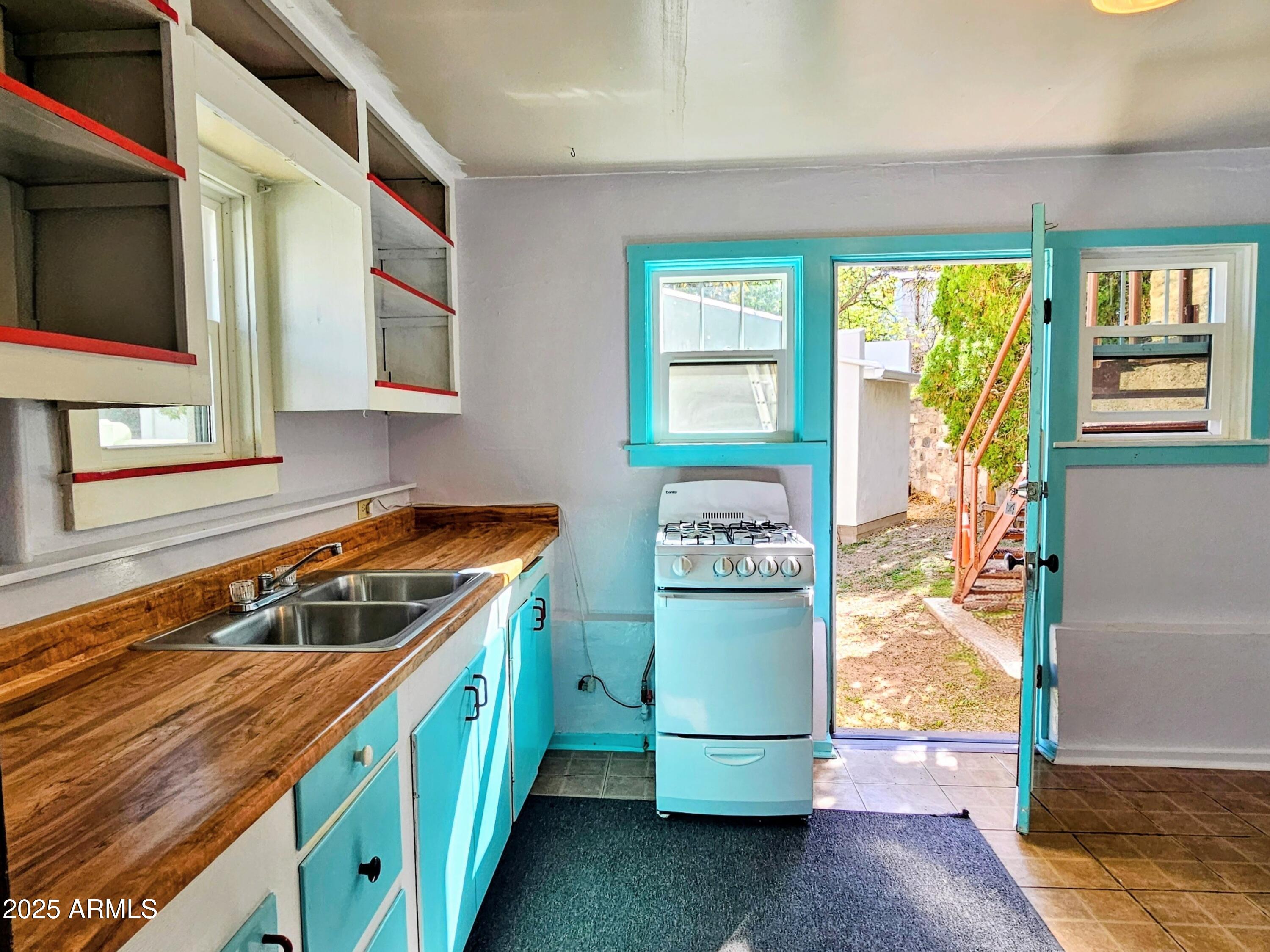 500 TOMBSTONE Canyon