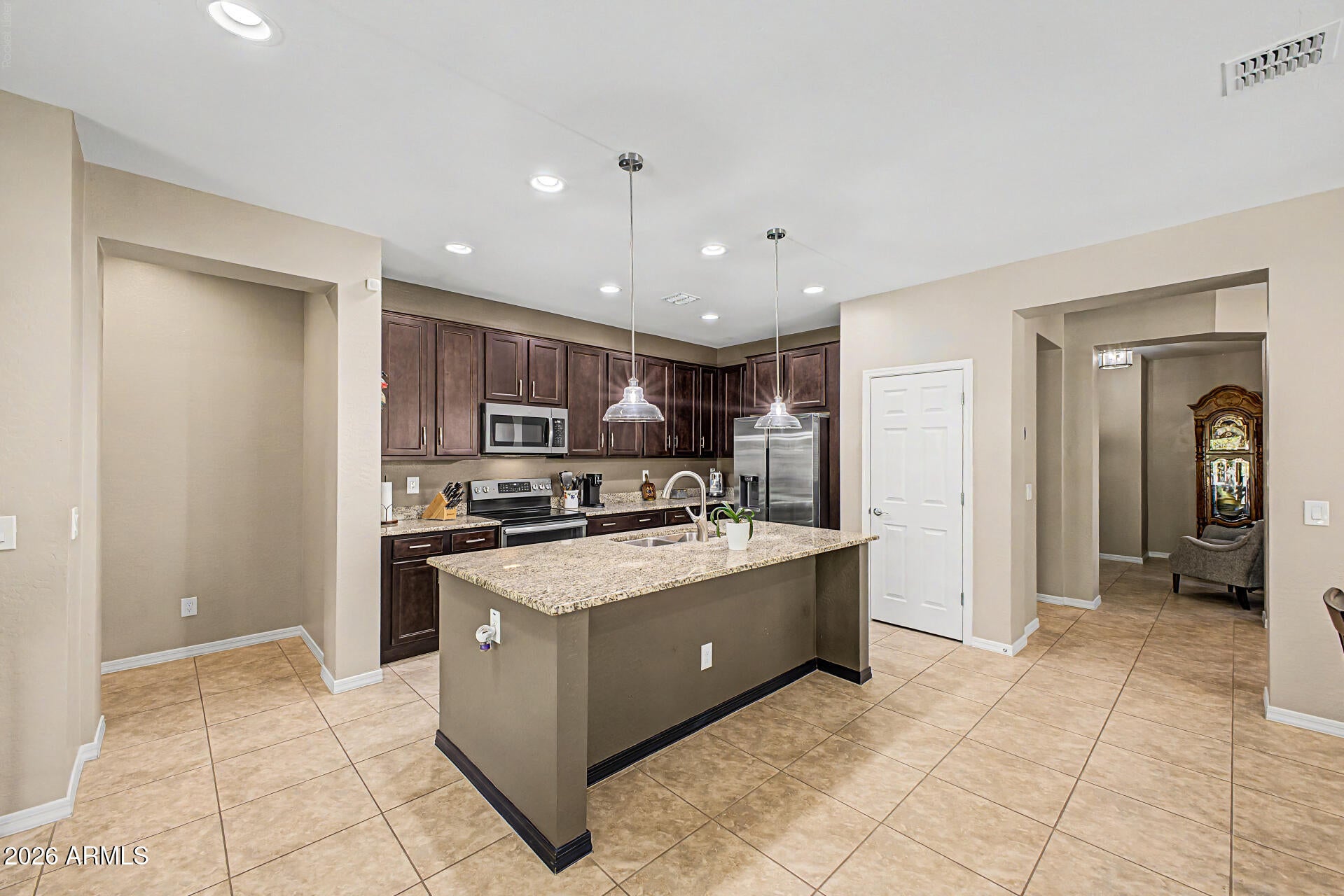 Homes for Sale in Queen Creek Arizona 4 42163 N WOLLEMI Street