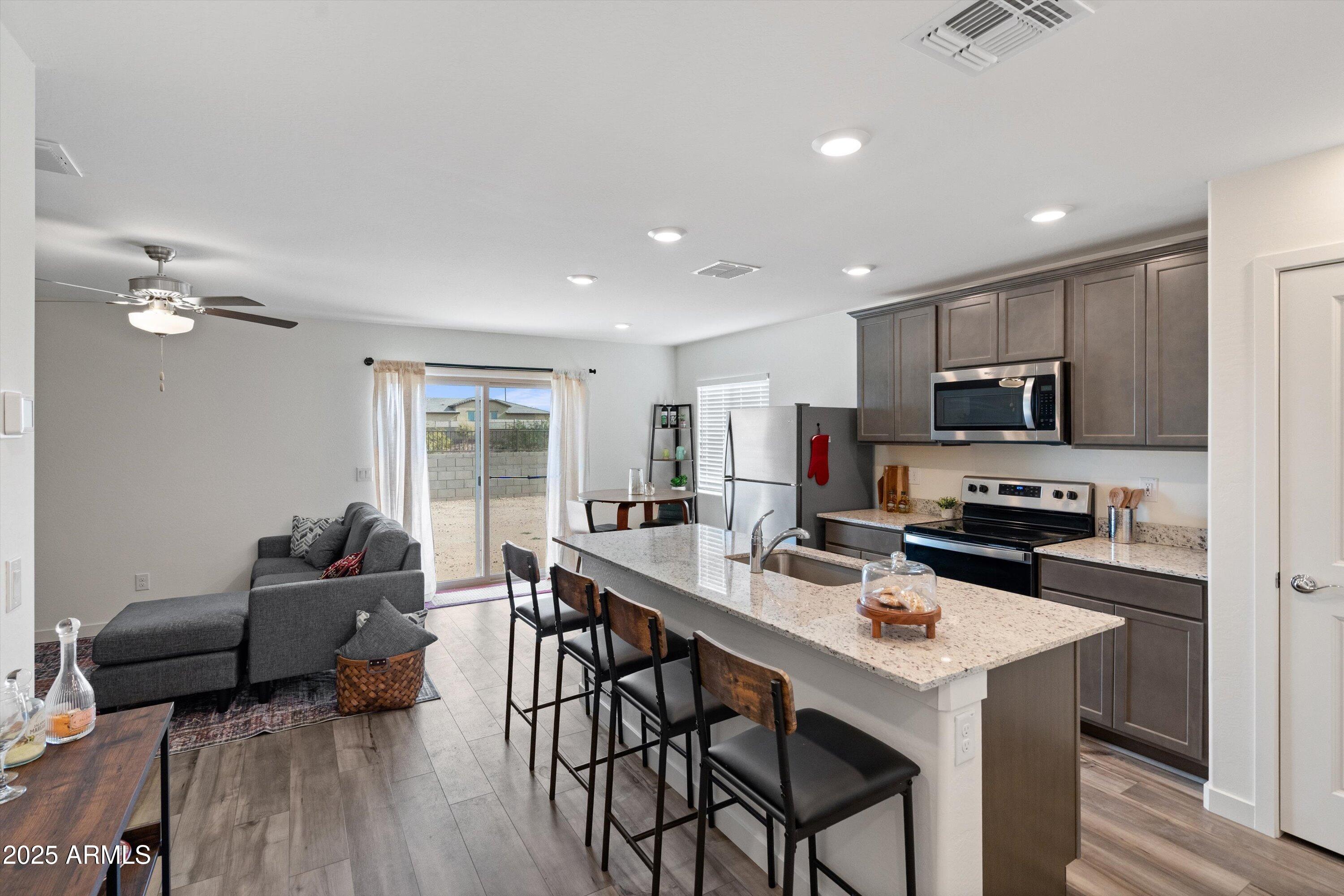 607 S WEST VIRGINIA Avenue