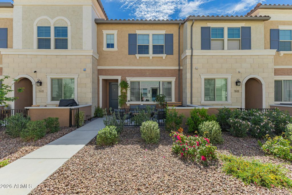 Photo of 1848 E Hampton Lane #104, Gilbert, AZ 85295 (MLS # 6999071)