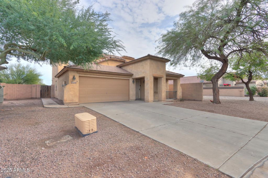 Photo of 18967 N Leland Road, Maricopa, AZ 85138 (MLS # 6950735)