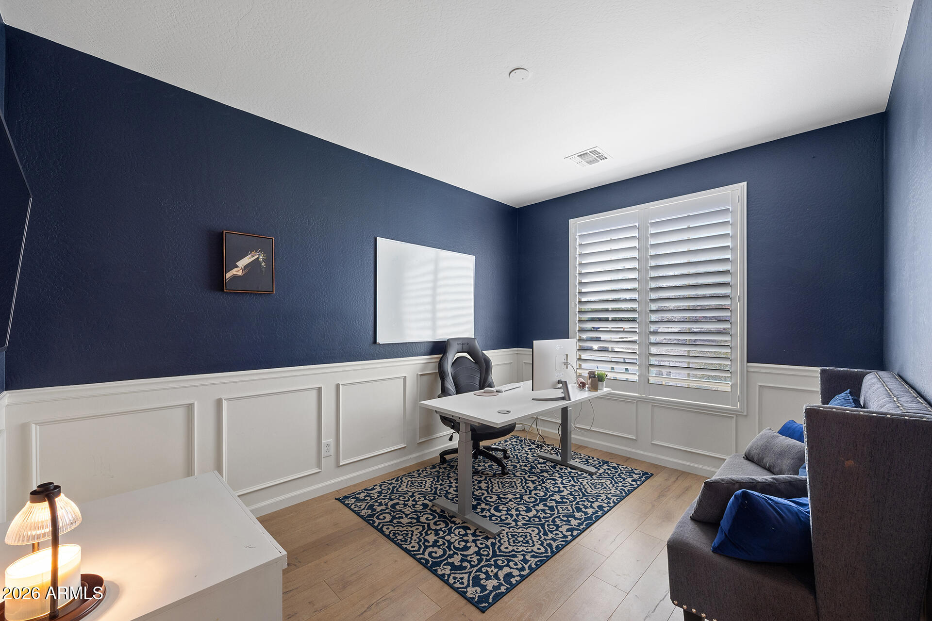 6876 W WETHERSFIELD Road