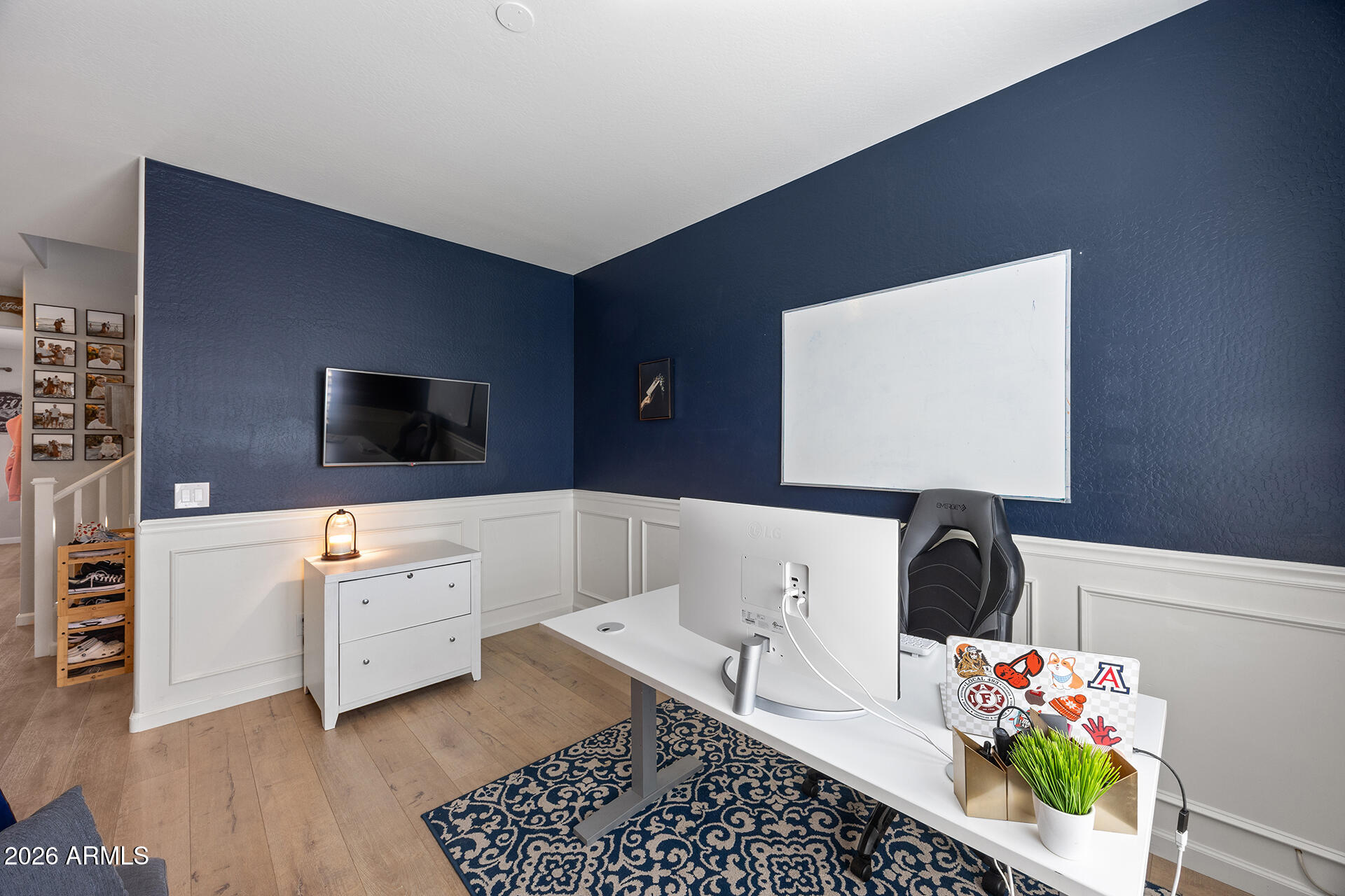 6876 W WETHERSFIELD Road